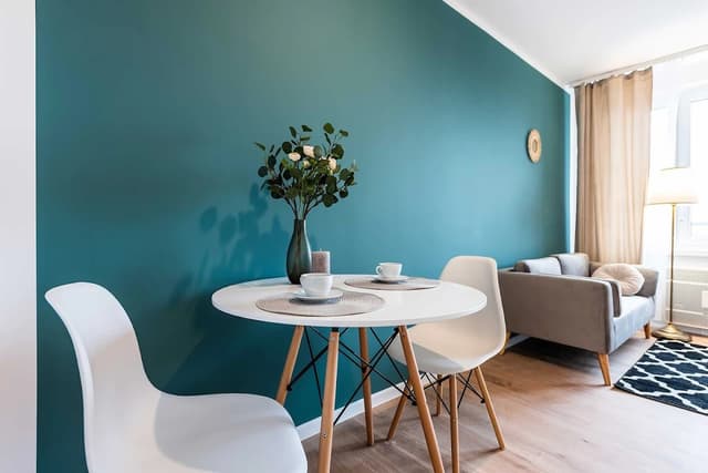 White Chooz Painters logo with blue background placeholder for paintig company logos