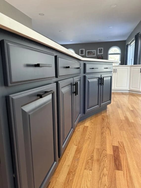 Shabby Brown Restore gallery image 1