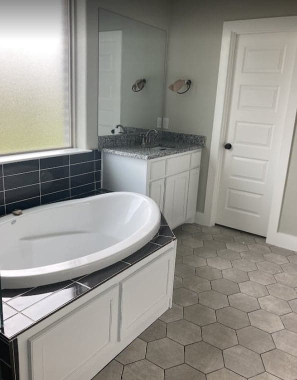 White Chooz Painters logo with blue background placeholder for paintig company logos