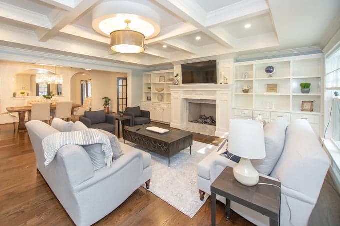 Zarazua Painting gallery image 1