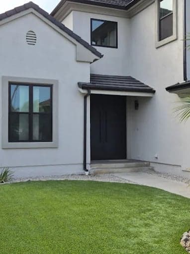 White Chooz Painters logo with blue background placeholder for paintig company logos