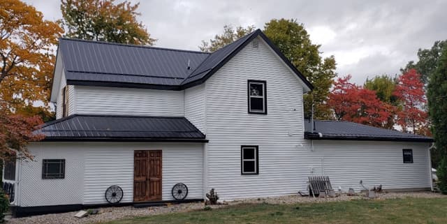 White Chooz Painters logo with blue background placeholder for paintig company logos