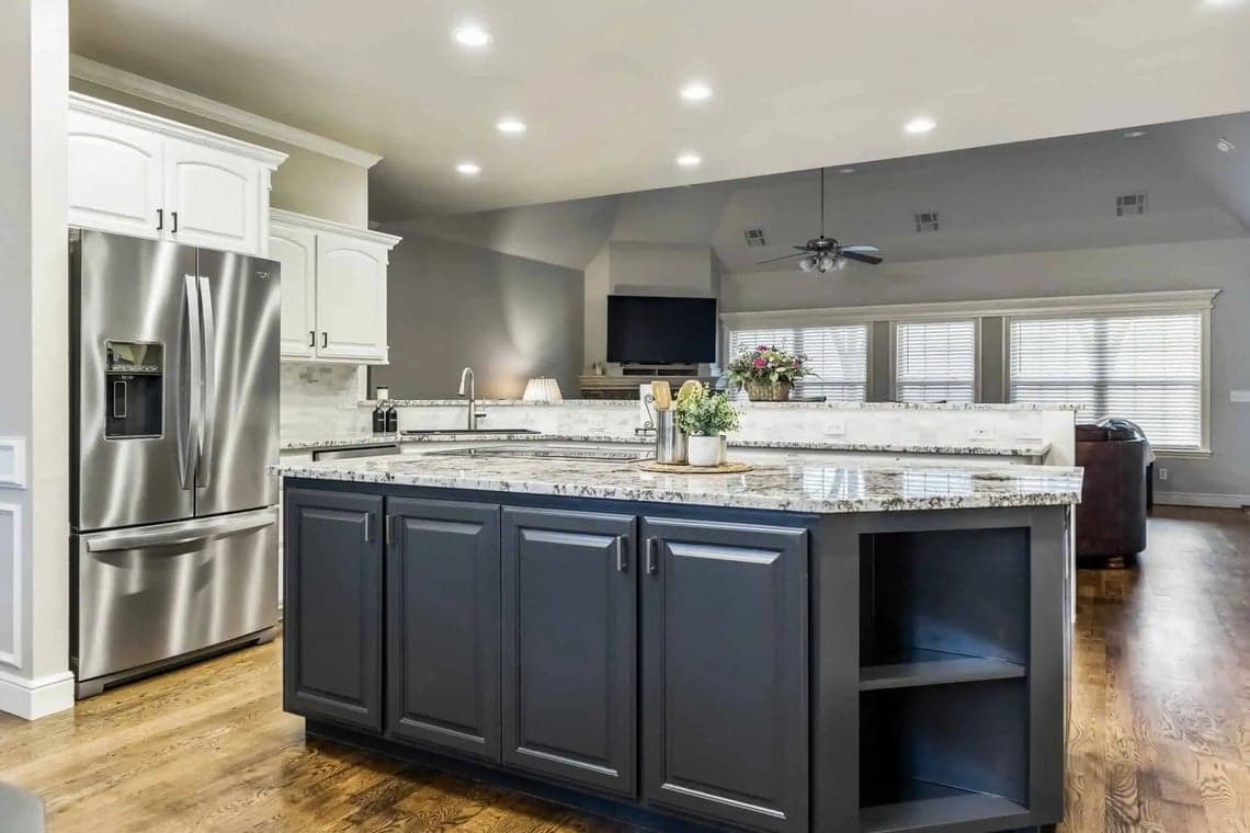 Impressions Painting gallery image 3