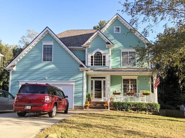 White Chooz Painters logo with blue background placeholder for paintig company logos