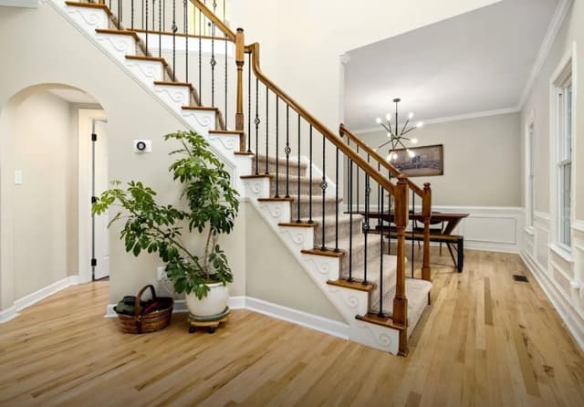 White Chooz Painters logo with blue background placeholder for paintig company logos