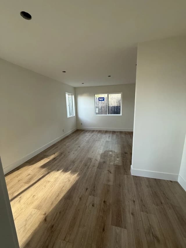 White Chooz Painters logo with blue background placeholder for paintig company logos