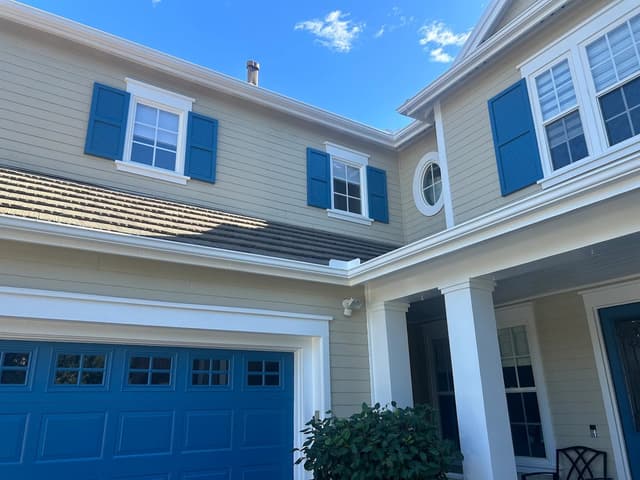 White Chooz Painters logo with blue background placeholder for paintig company logos