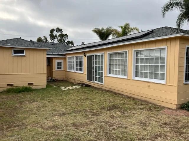 White Chooz Painters logo with blue background placeholder for paintig company logos