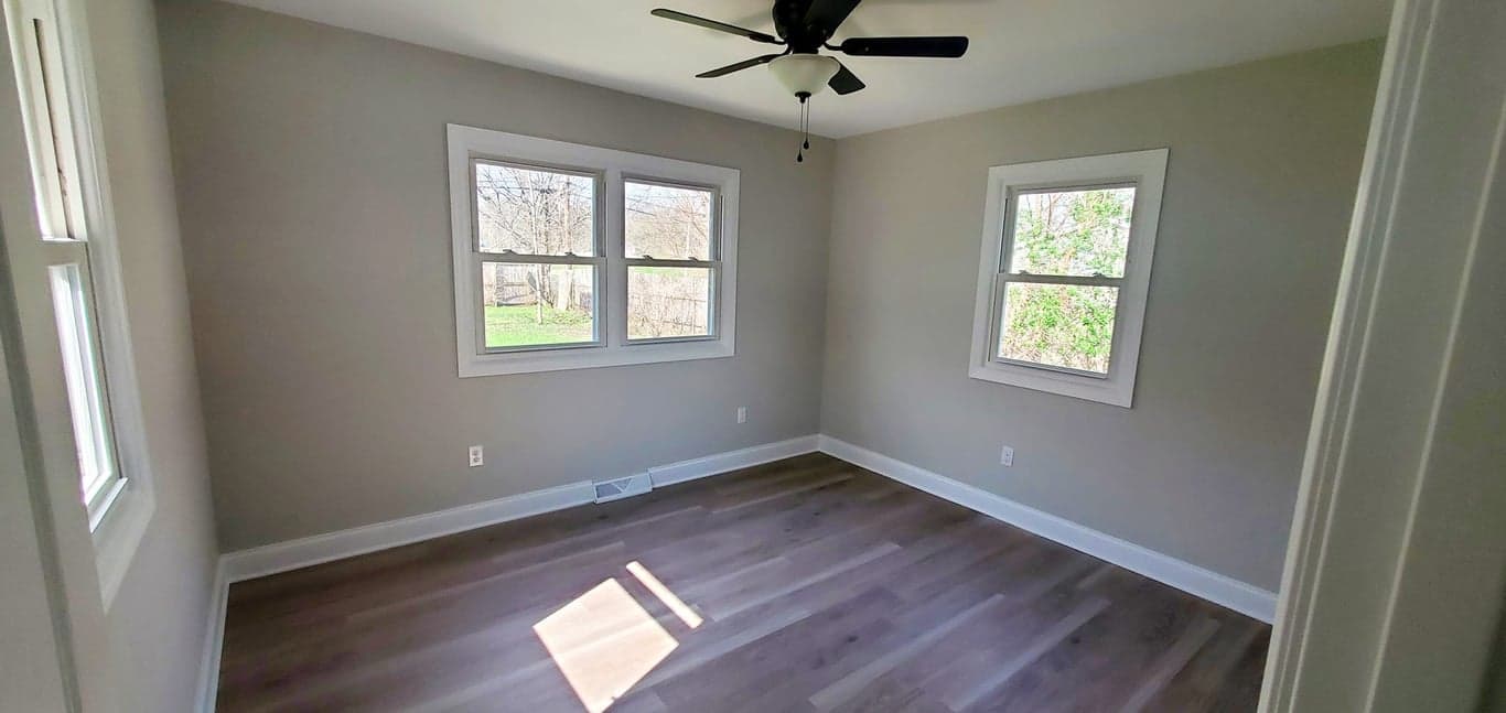 Strait-Line Decorating gallery image 4