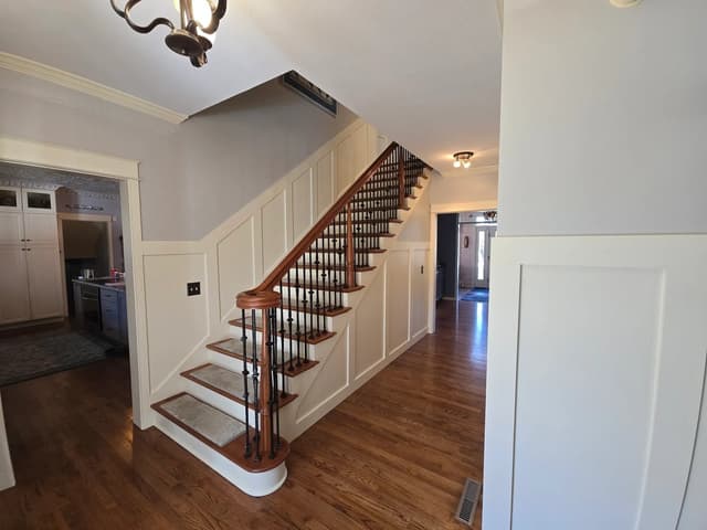 White Chooz Painters logo with blue background placeholder for paintig company logos