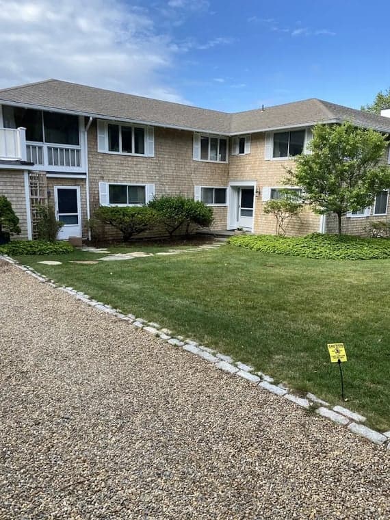 White Chooz Painters logo with blue background placeholder for paintig company logos