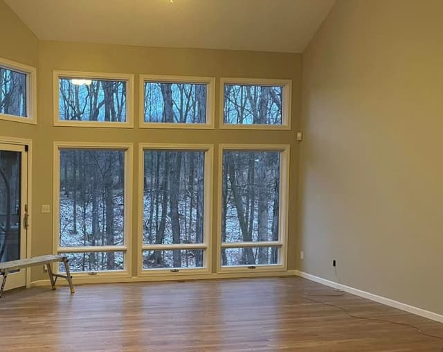 White Chooz Painters logo with blue background placeholder for paintig company logos