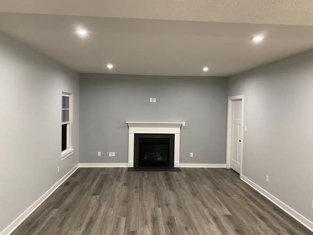 Painting 724 gallery image