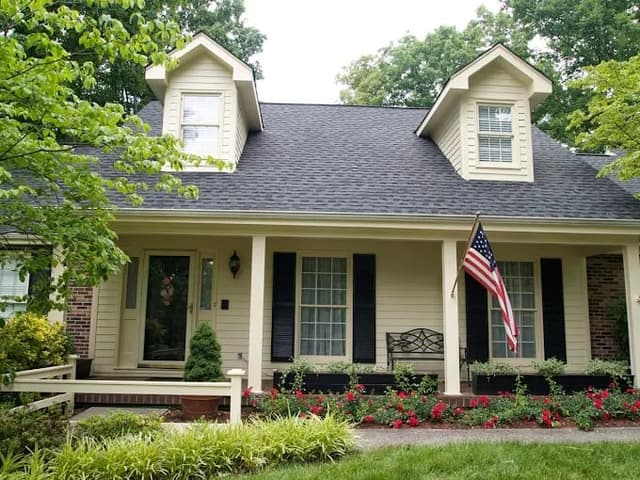 White Chooz Painters logo with blue background placeholder for paintig company logos