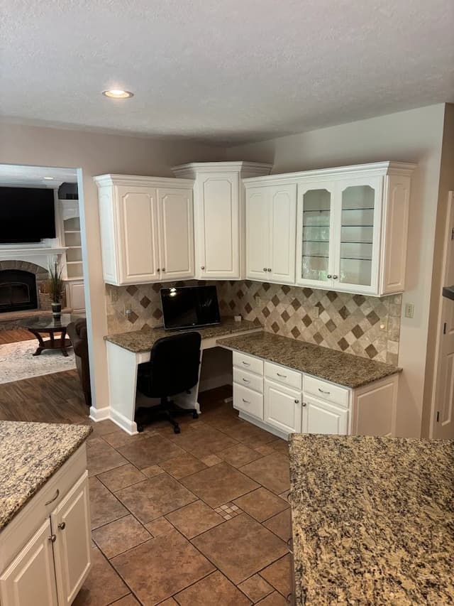 White Chooz Painters logo with blue background placeholder for paintig company logos