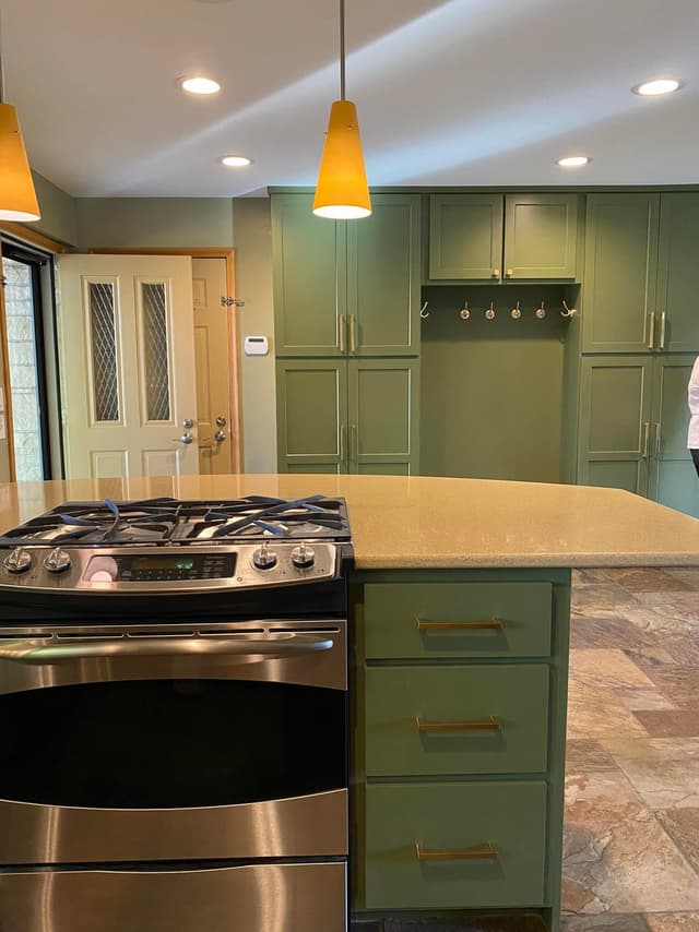 White Chooz Painters logo with blue background placeholder for paintig company logos