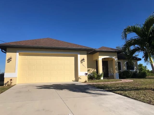 White Chooz Painters logo with blue background placeholder for paintig company logos