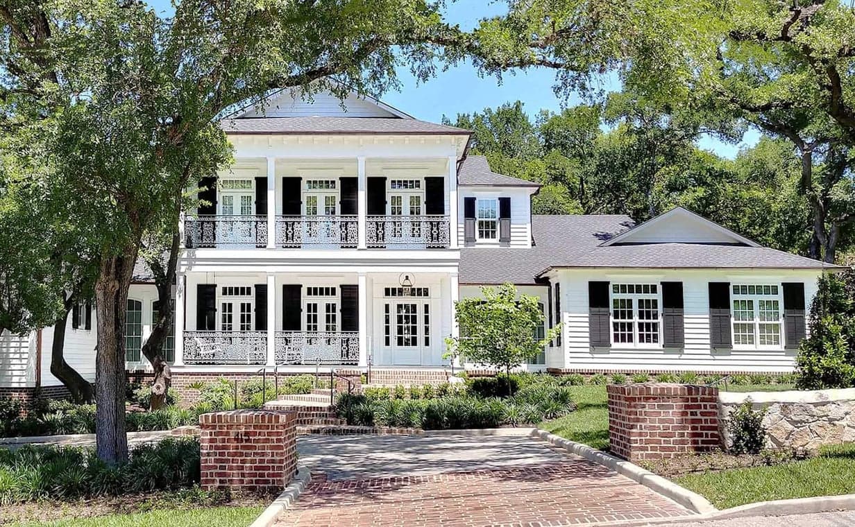 Paper Moon Painting gallery image 4