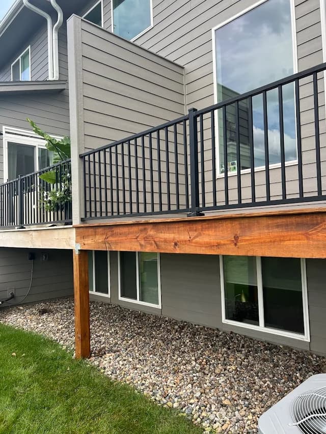 White Chooz Painters logo with blue background placeholder for paintig company logos