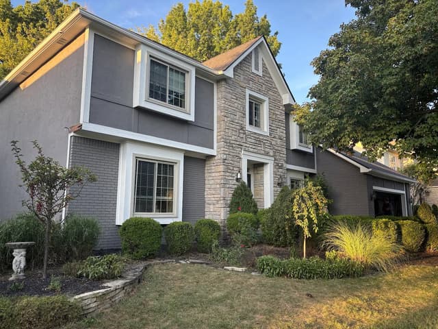 White Chooz Painters logo with blue background placeholder for paintig company logos