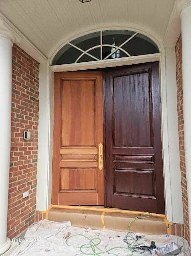 White Chooz Painters logo with blue background placeholder for paintig company logos