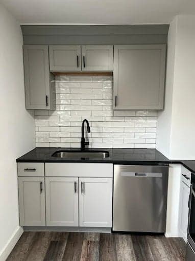 DeltaPro Painters gallery image 1