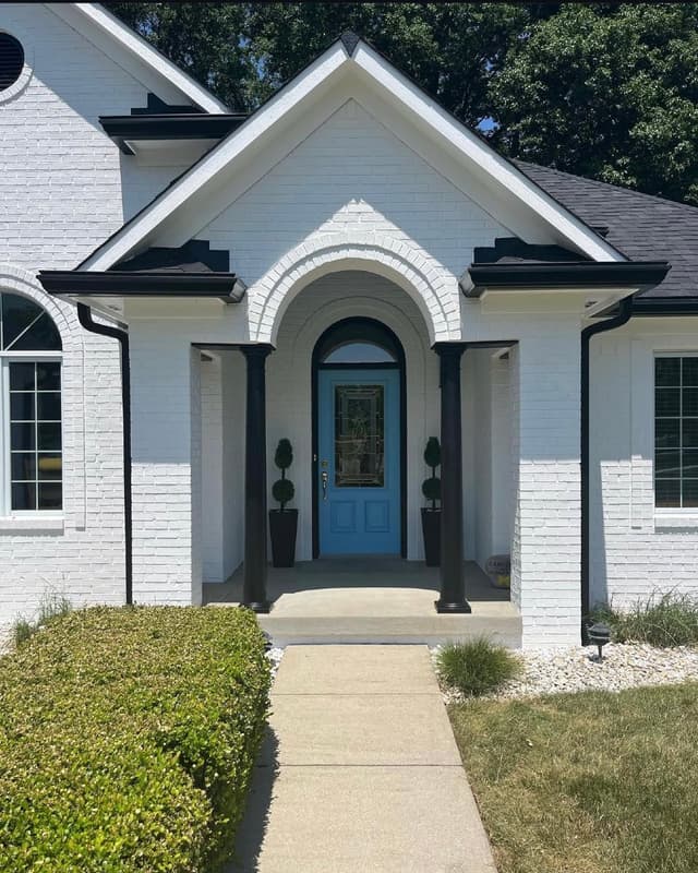 White Chooz Painters logo with blue background placeholder for paintig company logos