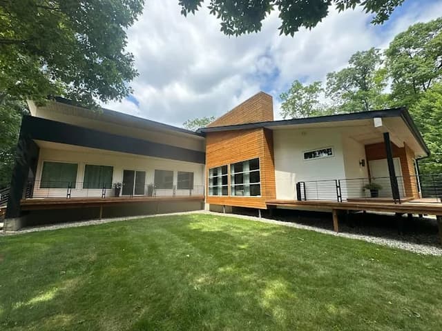 White Chooz Painters logo with blue background placeholder for paintig company logos