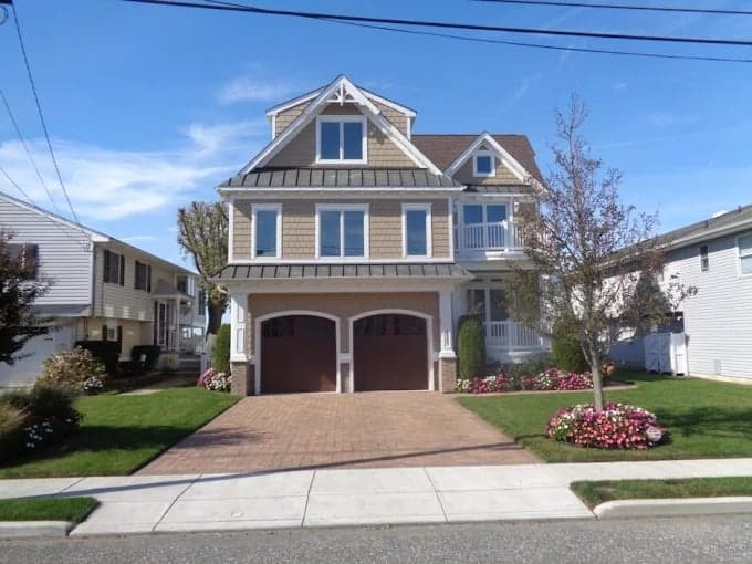 John Byrne Painting gallery image 1