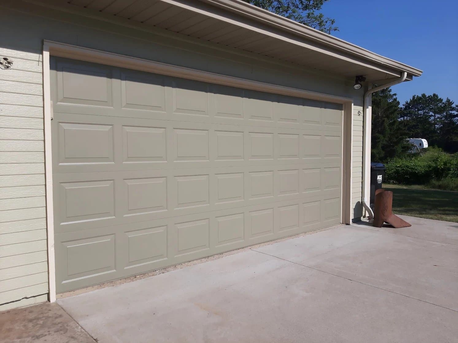 Jeff Deden Painting gallery image 2