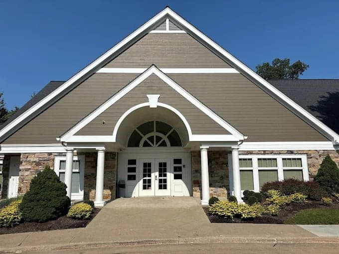 Best Buy Painting gallery image 1