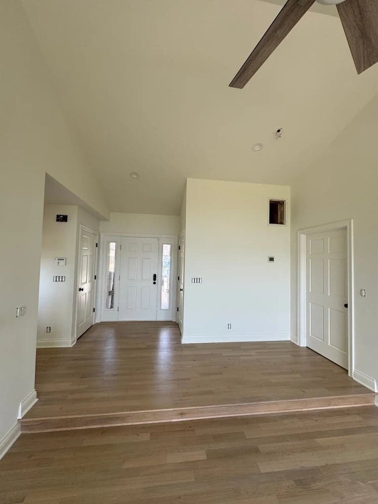 Dan Brady Painting gallery image 4