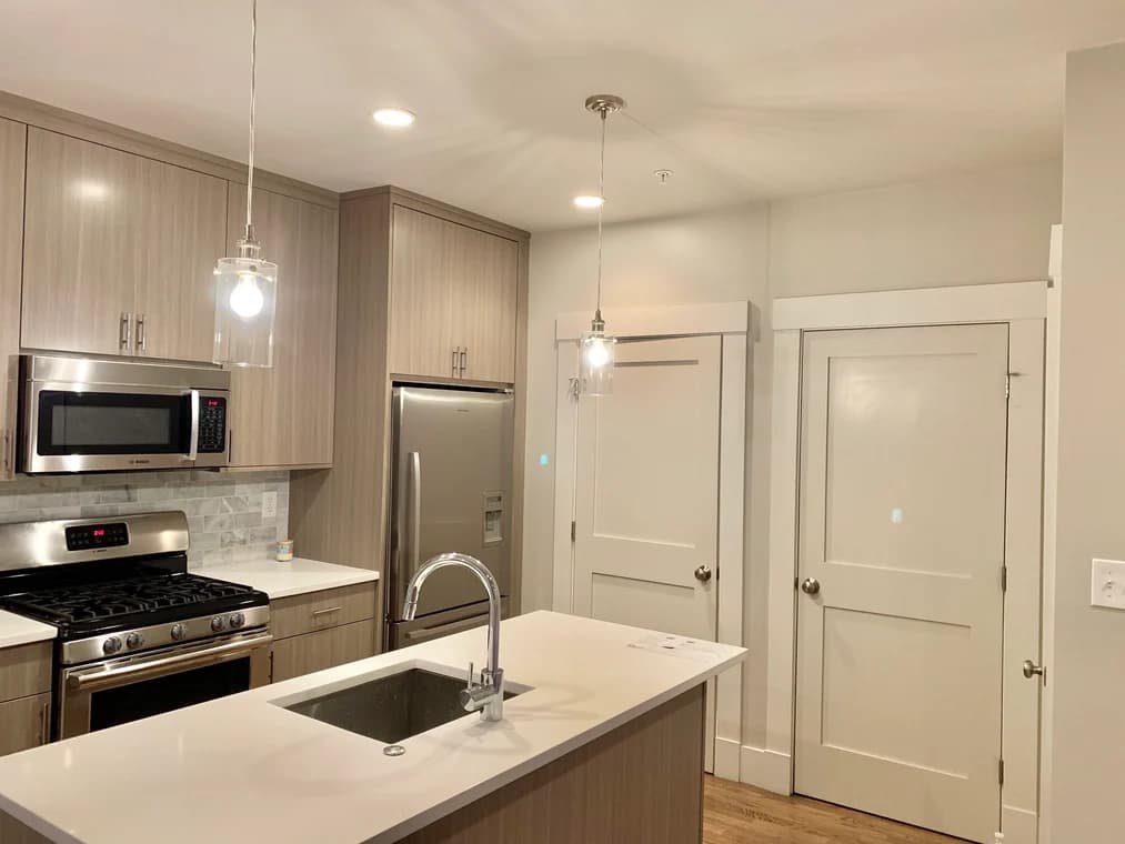 Pro Painting Services gallery image 1