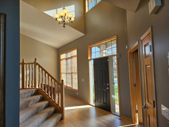 White Chooz Painters logo with blue background placeholder for paintig company logos