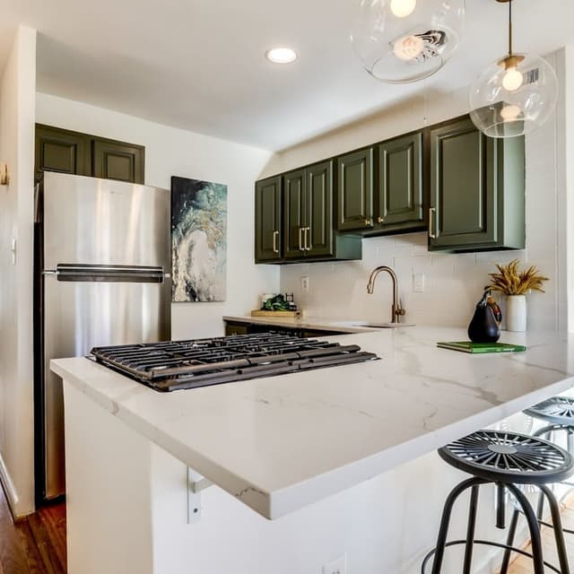 White Chooz Painters logo with blue background placeholder for paintig company logos