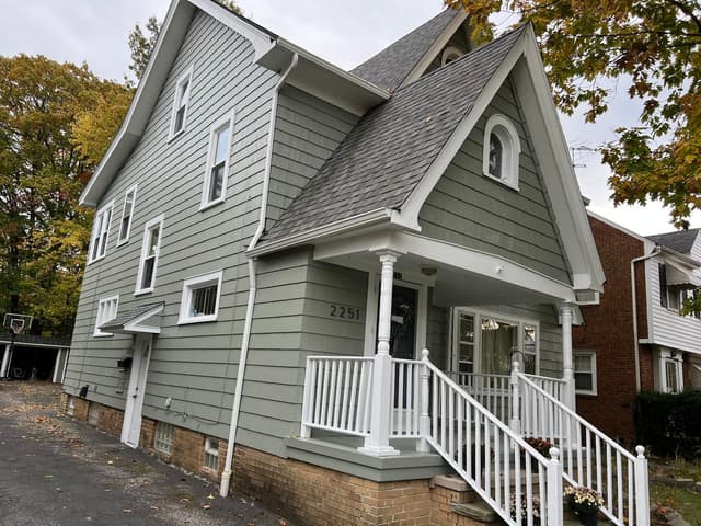 White Chooz Painters logo with blue background placeholder for paintig company logos