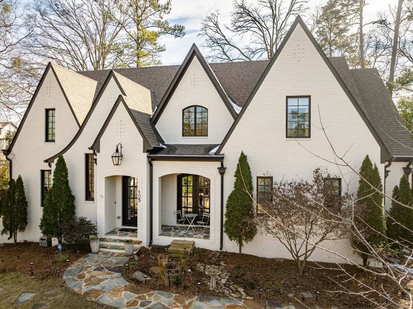 Reyes Painting gallery image 1