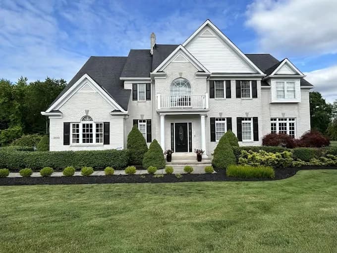 Four Seasons Interior & Exterior Painting gallery image 2