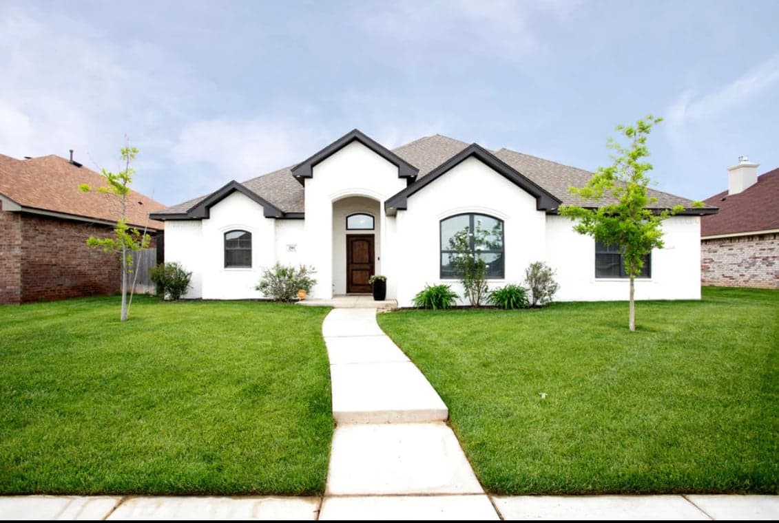 Renu Painting gallery image 1