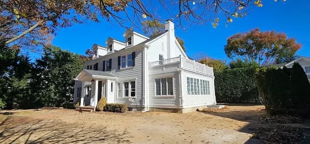 White Chooz Painters logo with blue background placeholder for paintig company logos