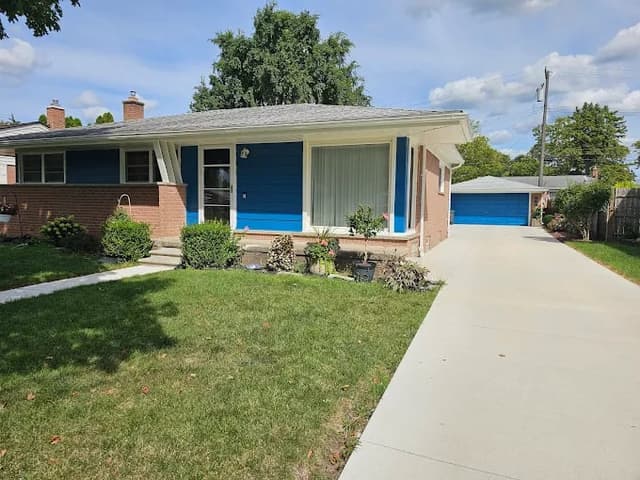 White Chooz Painters logo with blue background placeholder for paintig company logos