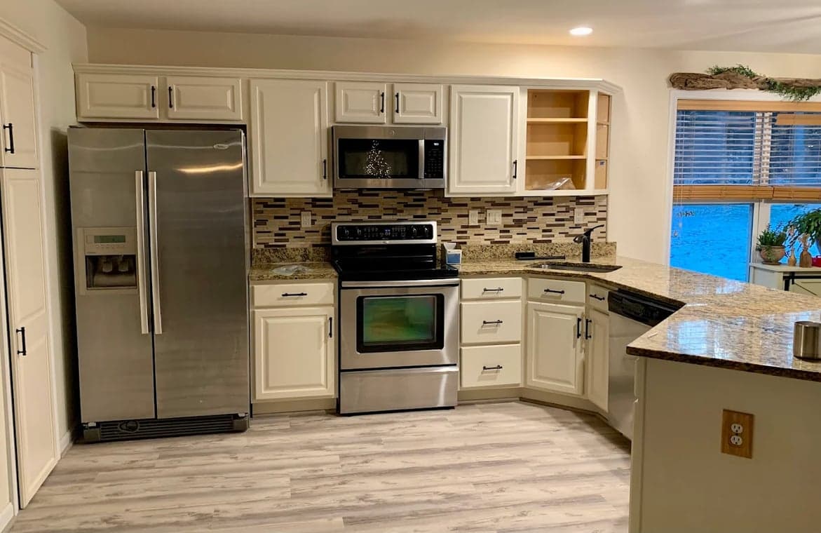 1 800 PAINT JOB gallery image 4