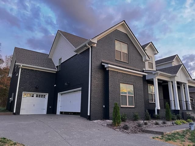 White Chooz Painters logo with blue background placeholder for paintig company logos