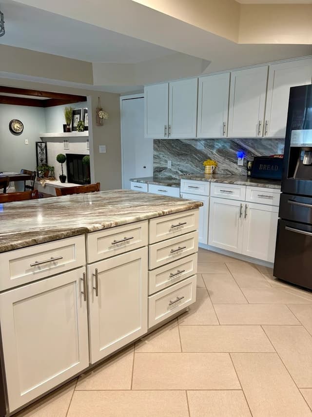 White Chooz Painters logo with blue background placeholder for paintig company logos