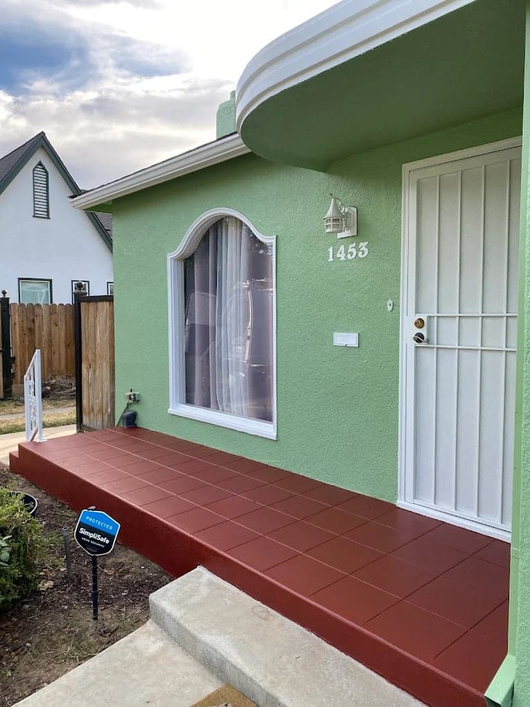 Vibrant Painting Inc gallery image 4