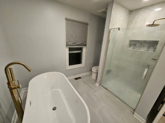 RQ Painting & Handyman gallery image 1
