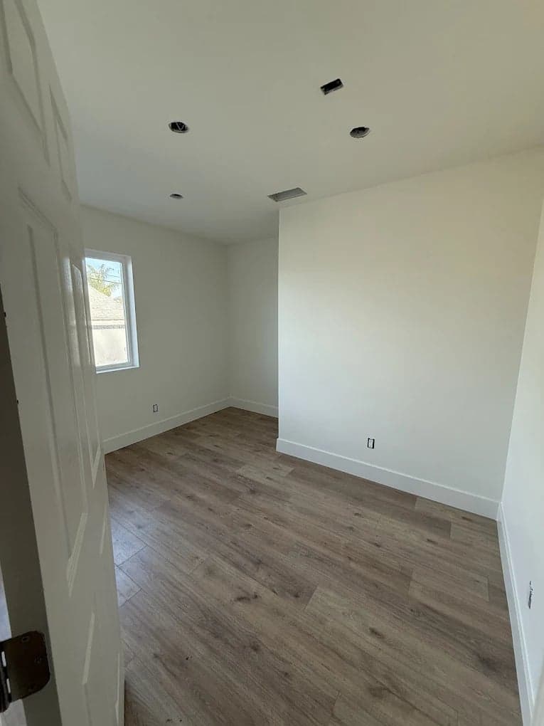 CG PRO PAINTING gallery image 3