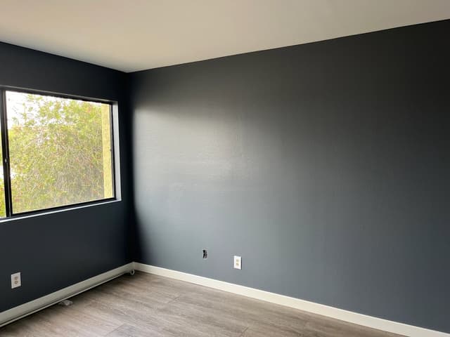 White Chooz Painters logo with blue background placeholder for paintig company logos