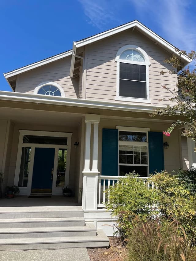 White Chooz Painters logo with blue background placeholder for paintig company logos