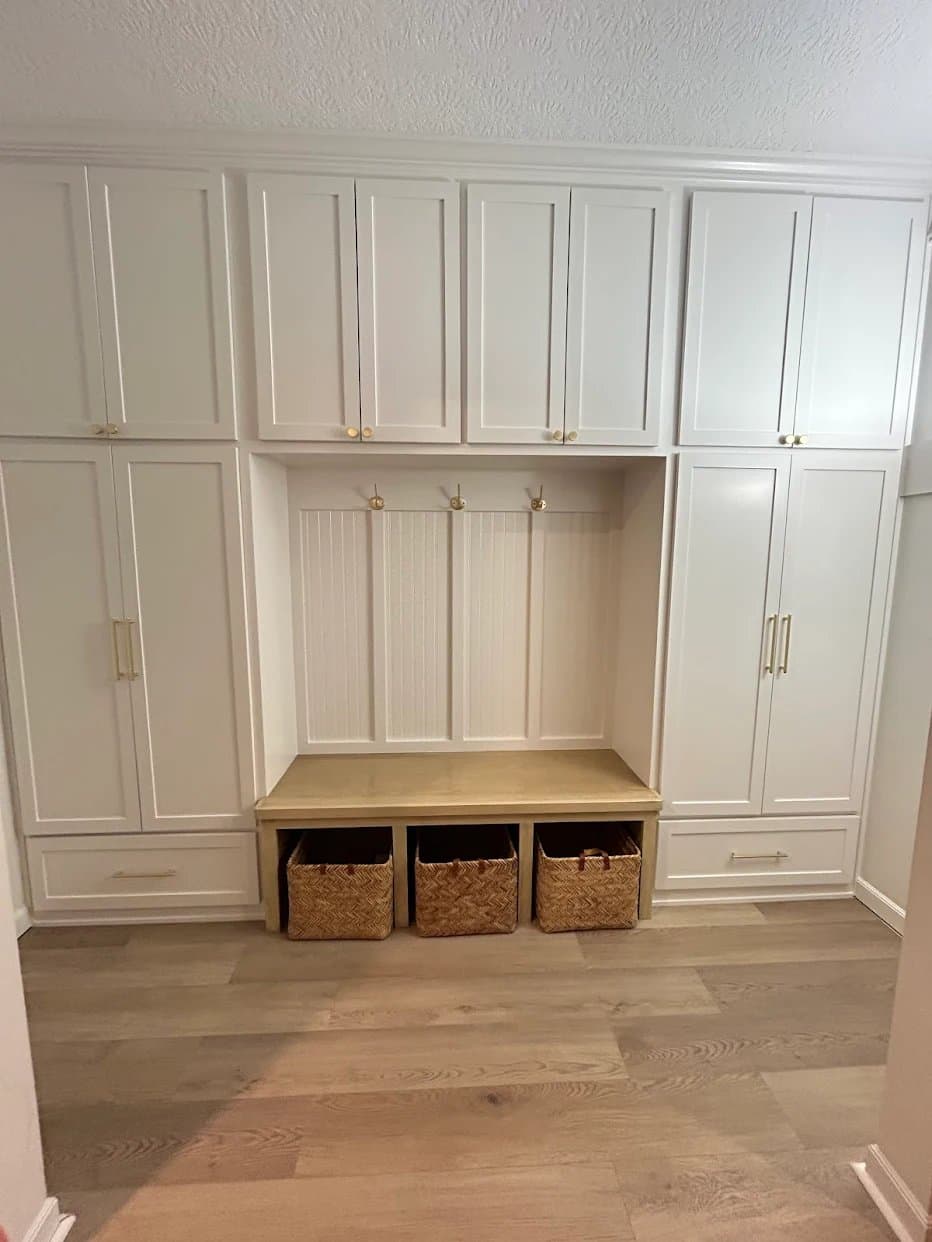 Mullins Fine Line Painting gallery image 2